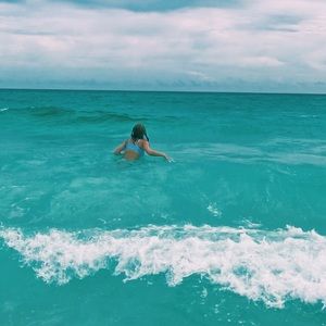 Meet your Posher, Caroline